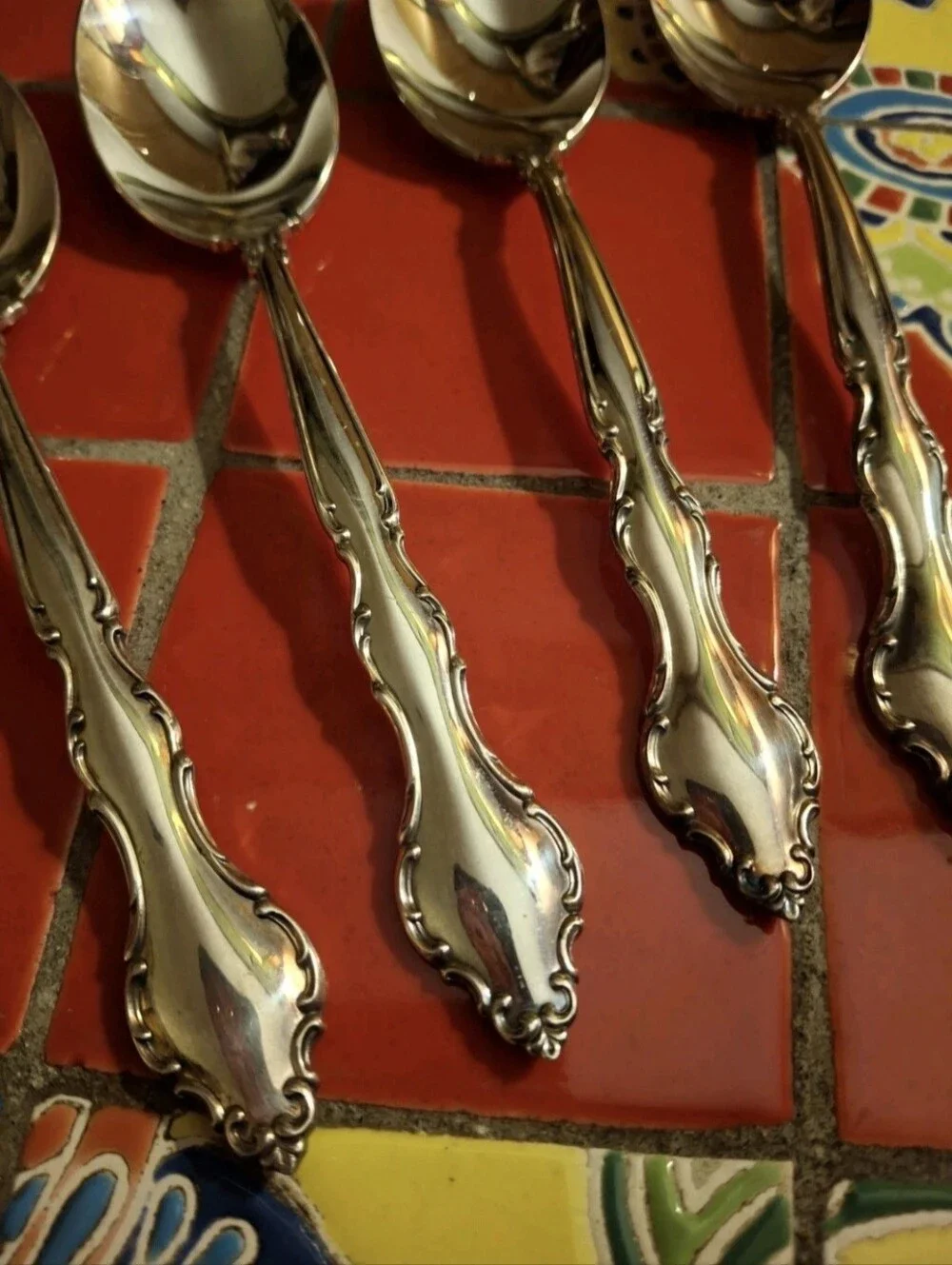 WAKEFIELD SILVERPLT OVAL SOUP PLACE SPOONS SET 4 VNTG 1965 INTERNATIONAL NEW STK